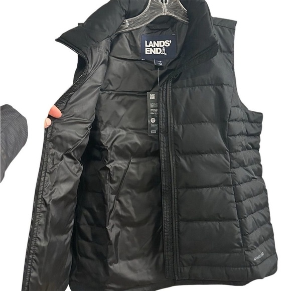Lands' End Women's Black Puffer Vest Size S Quilted Lightweight Snap Pockets - Picture 4 of 9